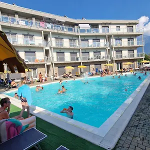  Dom wakacyjny Alessandra Supervacanza -